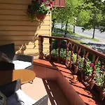 Lana House Pensionat Pärnu