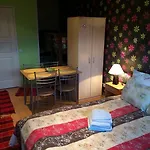 Pensionat Lana House 4*