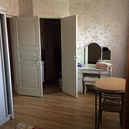 Lana House Guest house *